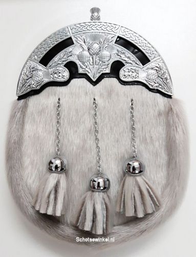 Sealskin, Grey, 3 tassels Sporran